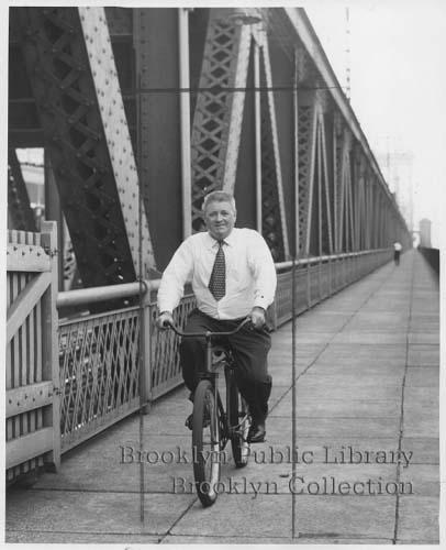token opposition 1953 manhattan bridge-1